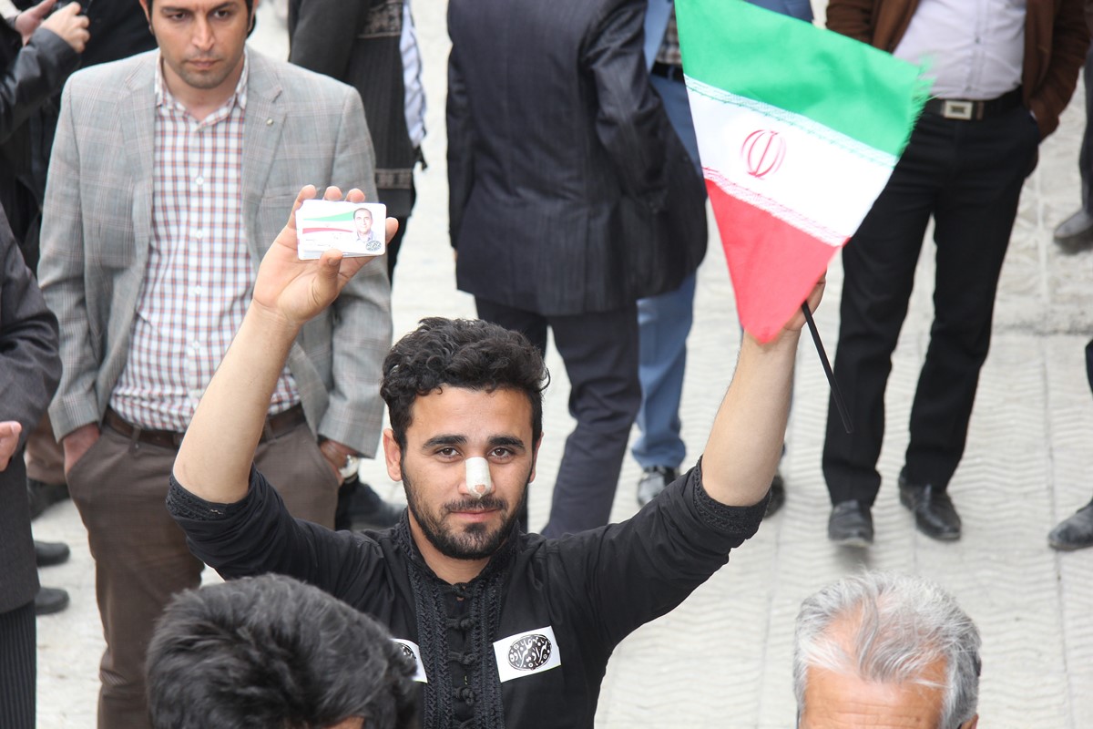 اجتماع باشکوه مردم بدره در حمایت از بهزاد علیزاده